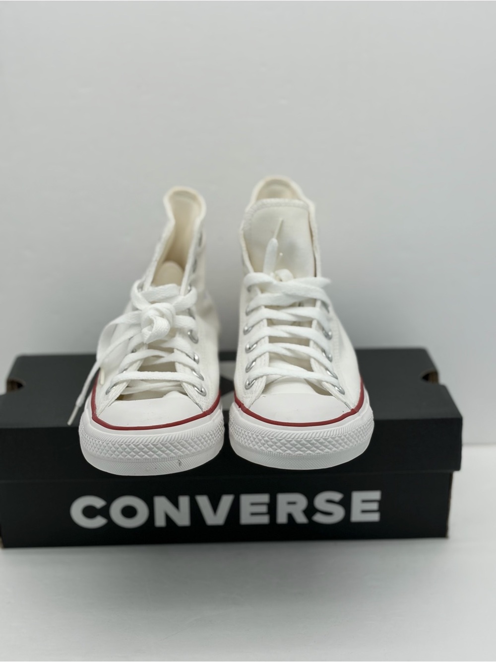 Converse Men’s Unisex White High Top Sneakers with Red & Navy Accents - Picture 3 of 13